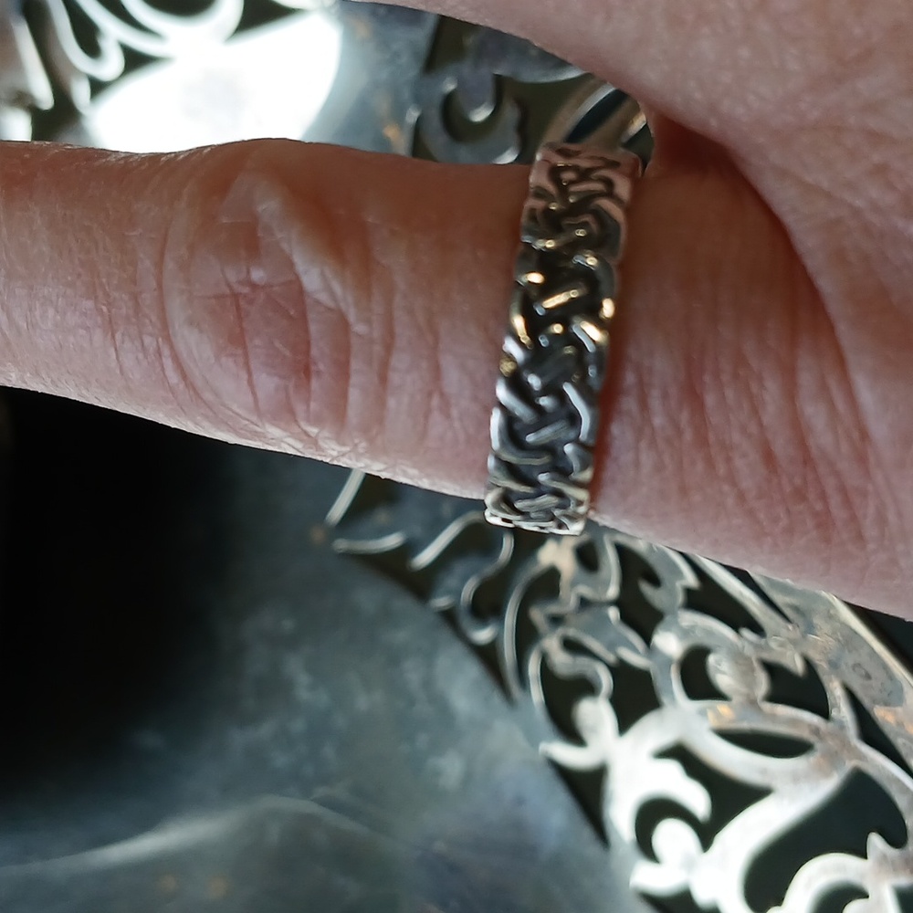 Sterling Silver Ring size 6 - Picture 3 of 6